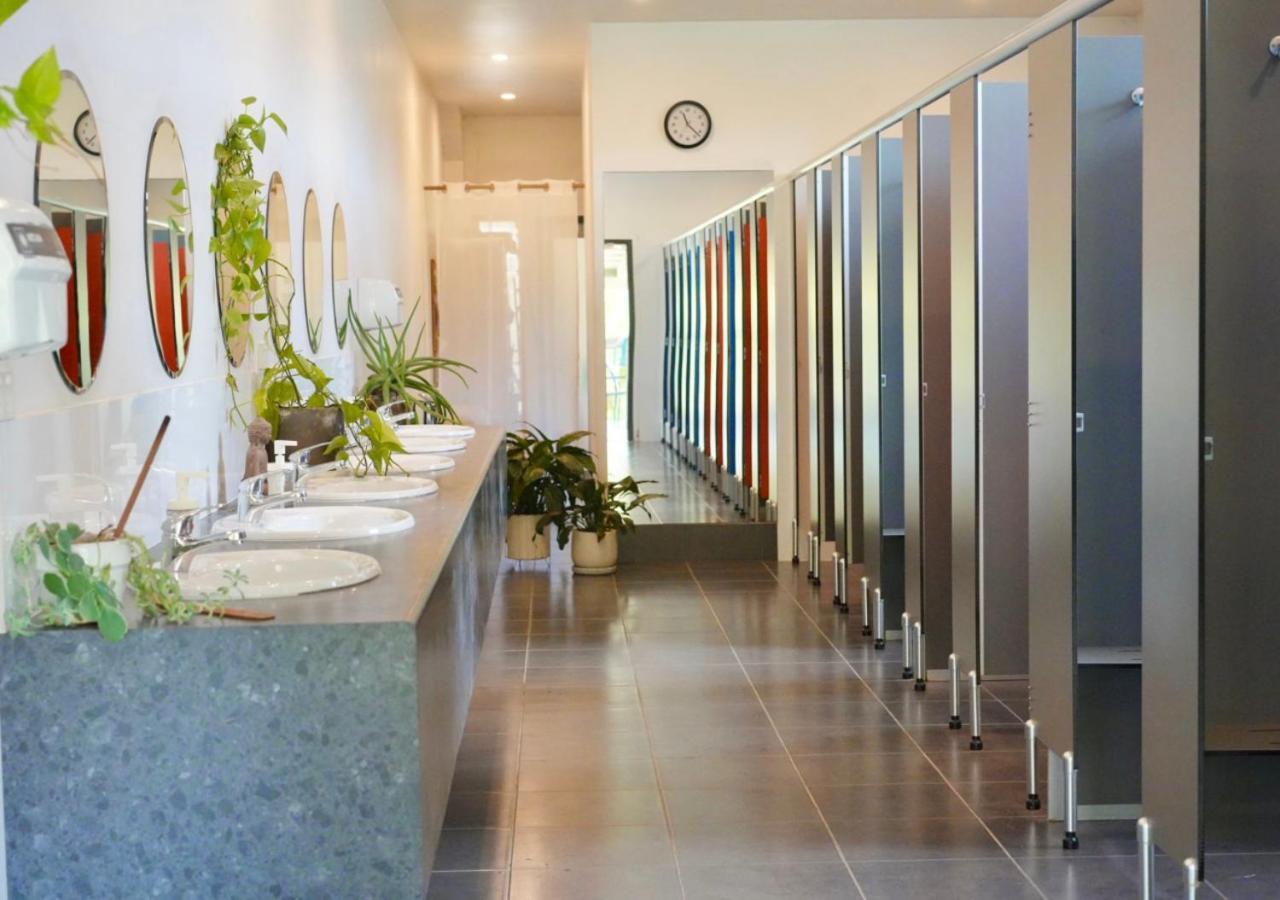 Byron Yoga Centre Hotell Byron Bay Exteriör bild